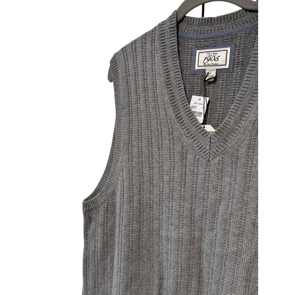 Jos. A. Bank 1905 Gray Knit V-Neck Sweater Vest M - Picture 3 of 7